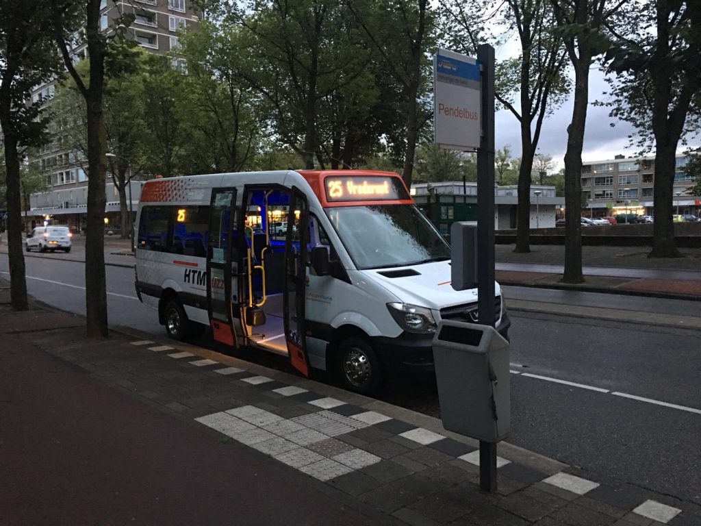 HTMbuzz minibus openbaarvervoer